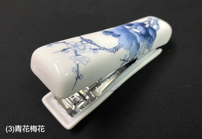 朝鮮　李朝　高麗白磁　染付　鏤雕卍葉文透かし　筆筒　G　R4660 朝鮮 李朝 高麗白磁 染付 鏤雕卍葉文透かし 筆筒 G R4660 - メルカリ