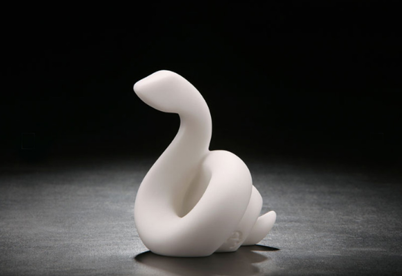 首傑 聚財蛇-白 石雕塑